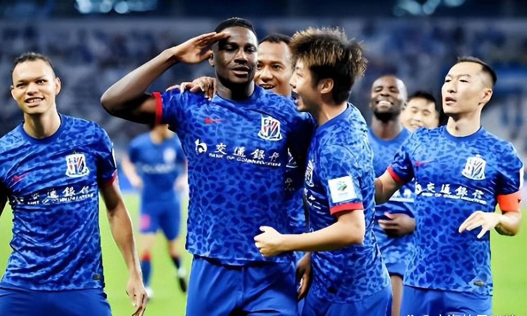 塞超豪门外援中卫正式加盟上海申花，蒋圣龙留洋德甲传闻遭俱乐部辟谣